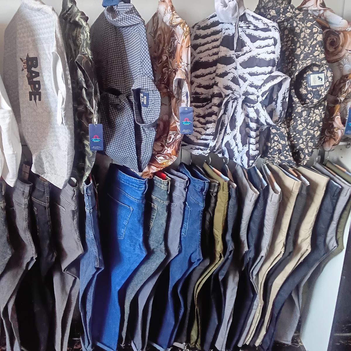 Q,BASH FASHION HUB