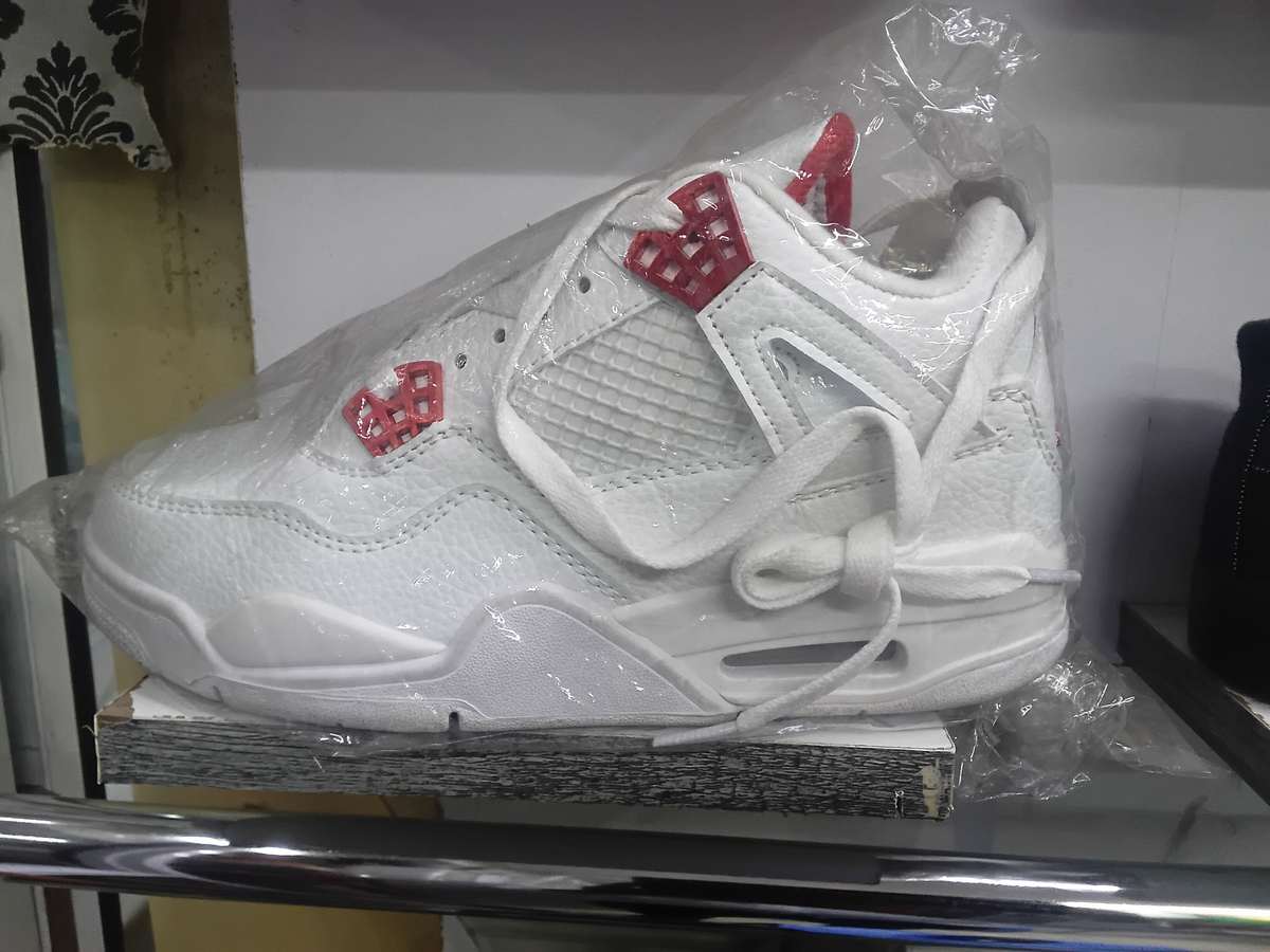Karenzo Shoes