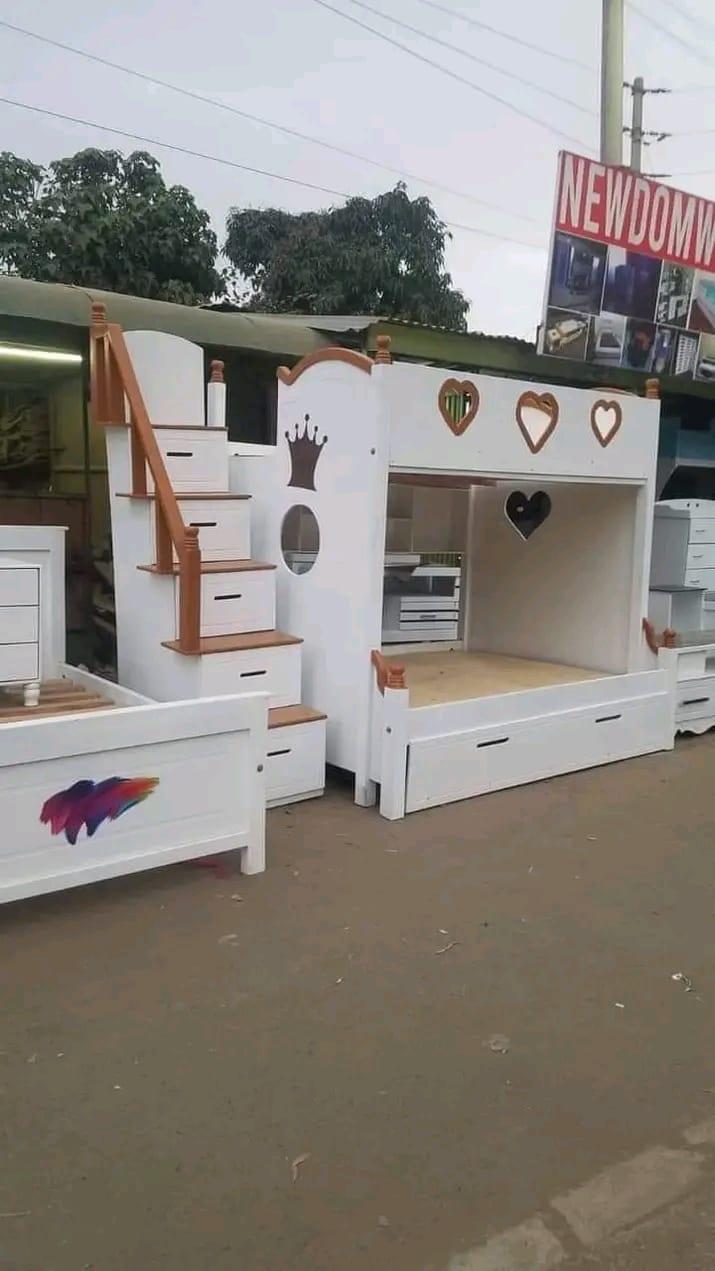 NGAVU FURNITURES