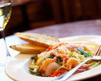 3 Wheels Restaurant