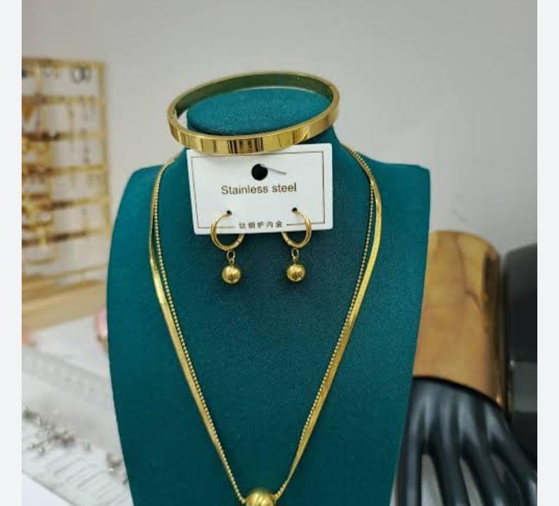 HILAAC JEWELLERS