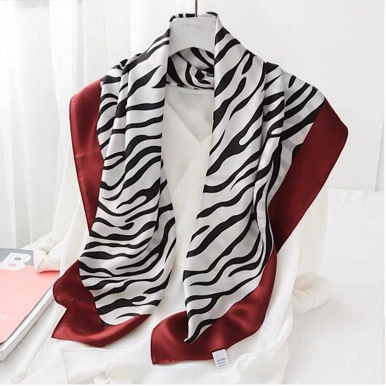 Women'S Zebra Print Silk Square Scarf Mulberry Silk Crepe Satin Satin Silk Scarf