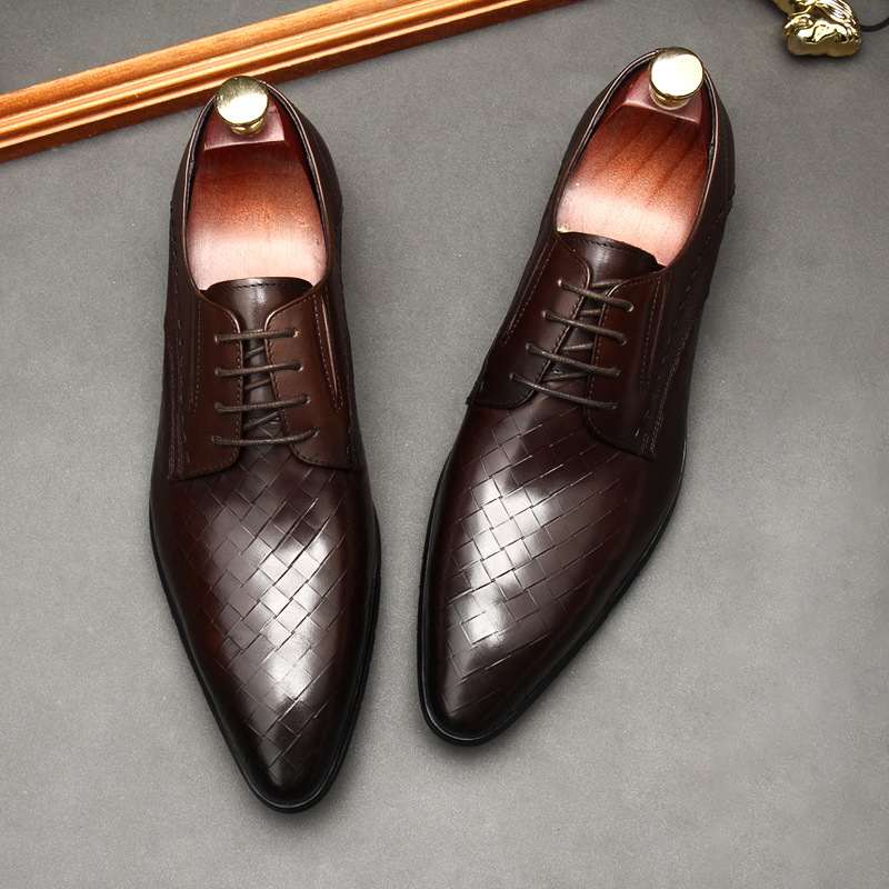 Men's Leather Shoes With Embossed Stone Pattern Laced Cowhide
