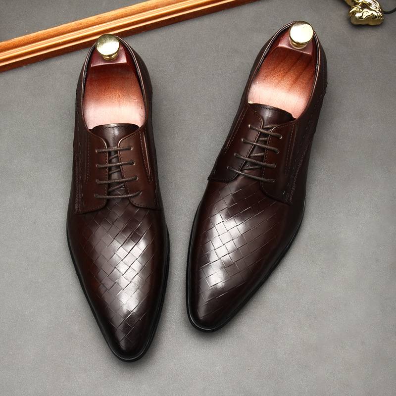 Men's Leather Shoes With Embossed Stone Pattern Laced Cowhide