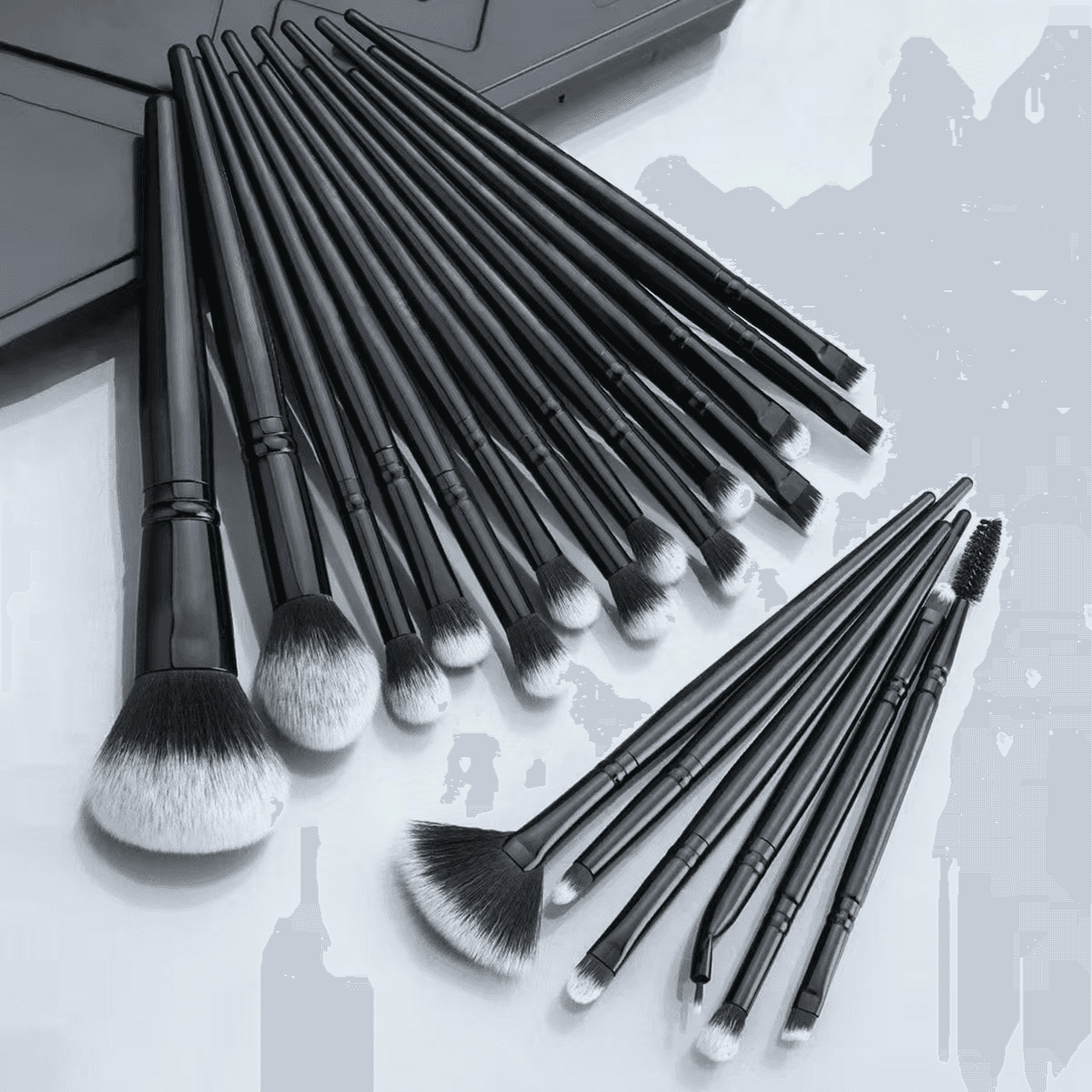 Cosmetic brush set-black-plastic handle + aluminum tube + fiber wool-20-piece set-1 set