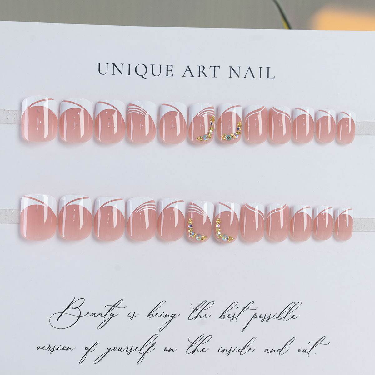Wear Manicure Nail Piece Removable White