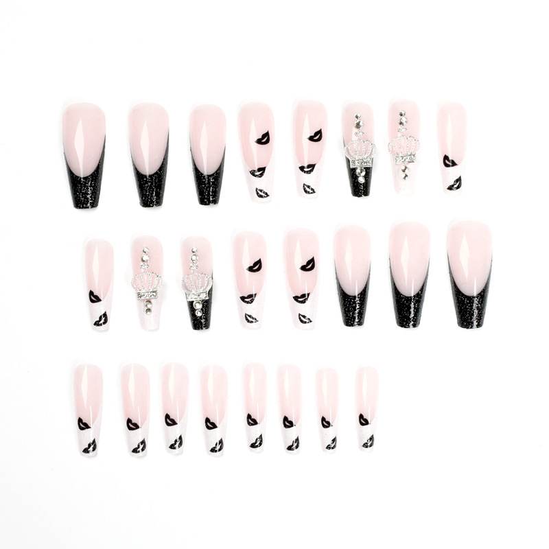 Black And White Lip Print Crown Nail Sticker