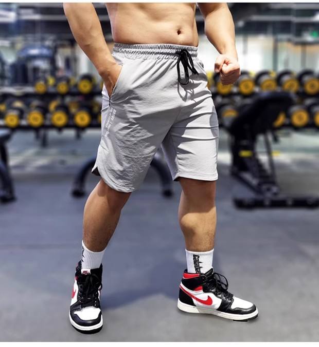 Sports Quick-drying Running Shorts Men's Thin