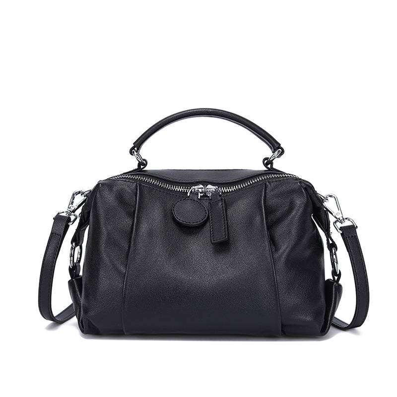 First Layer Leather One-shoulder Retro Commuter Messenger Bag