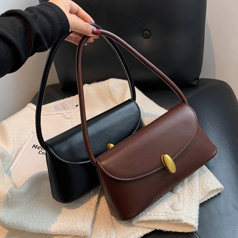 Stylish Good Texture Retro Easy-to-match One-shoulder Underarm Bag