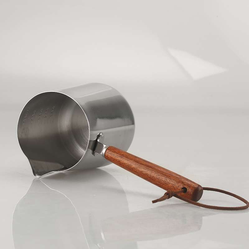 Stainless Steel Garland Coffee Cup With Scale Wooden Handle