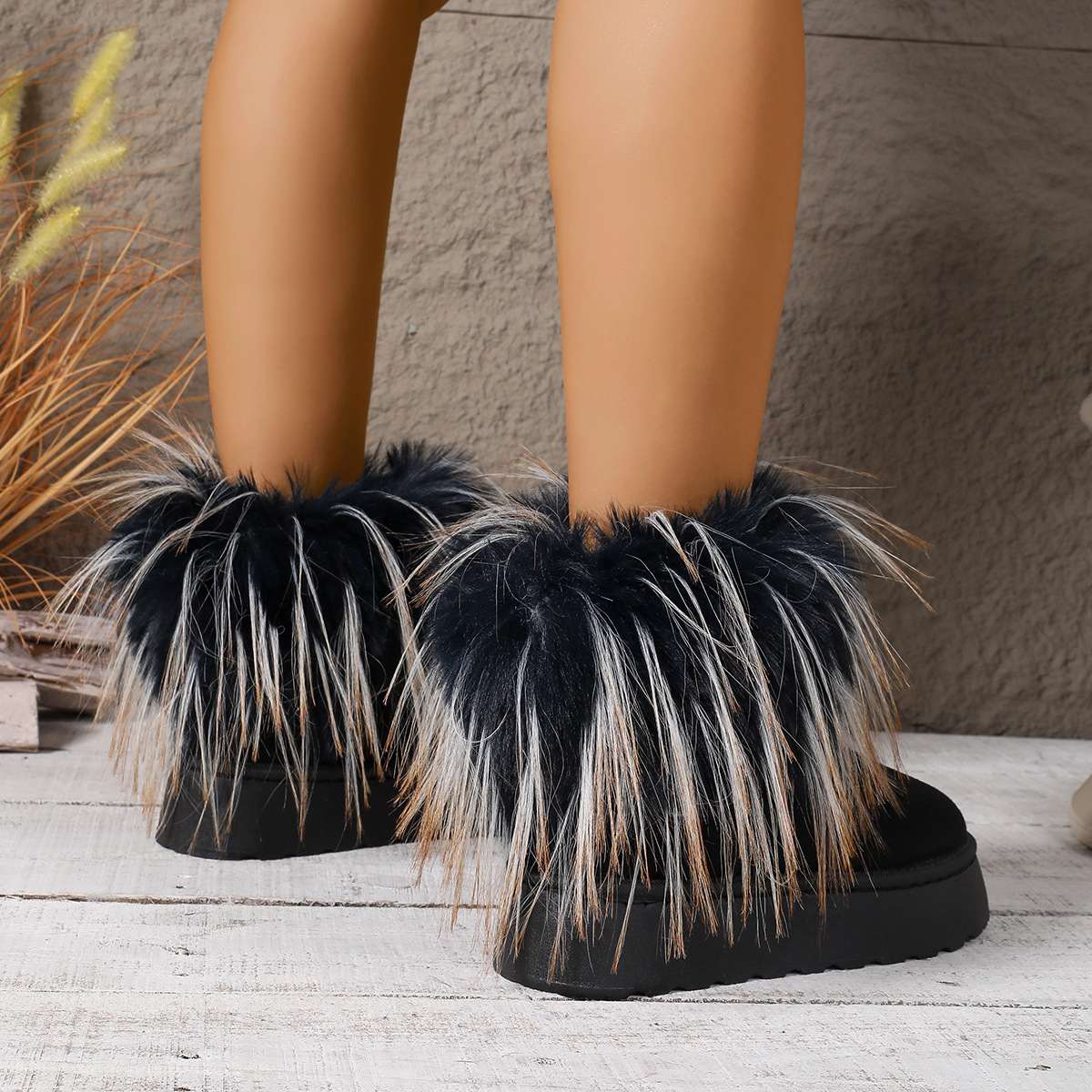 Womens Insulated Snow Boots With Fleece Lining, Thick Sole, And Furry Shaft