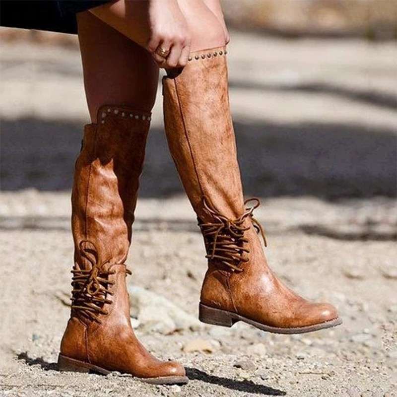 Womens Leather Boots With A Round Toe And Front Laces
