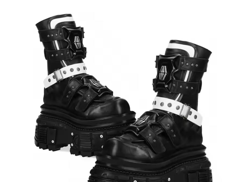 Female Punk Platform Studded Motorcycle Boots