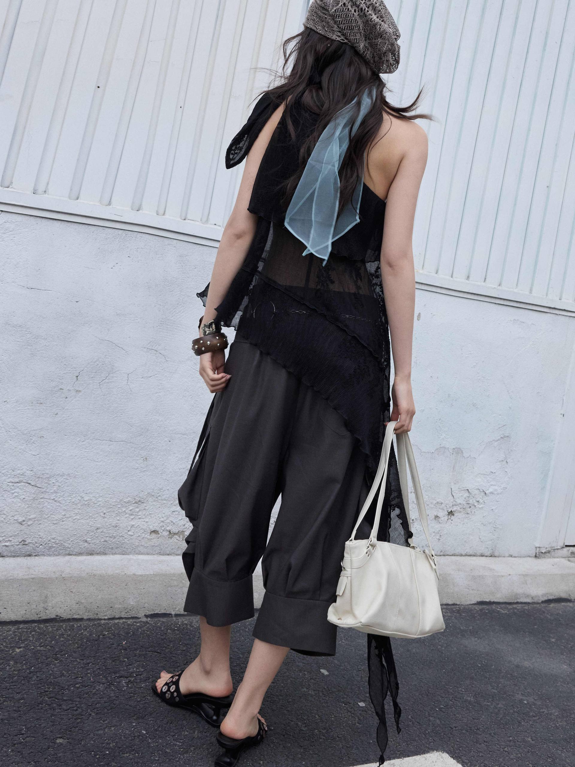 Relaxed-fit Unisex Bubble Balloon Cropped Pants 9 Sold