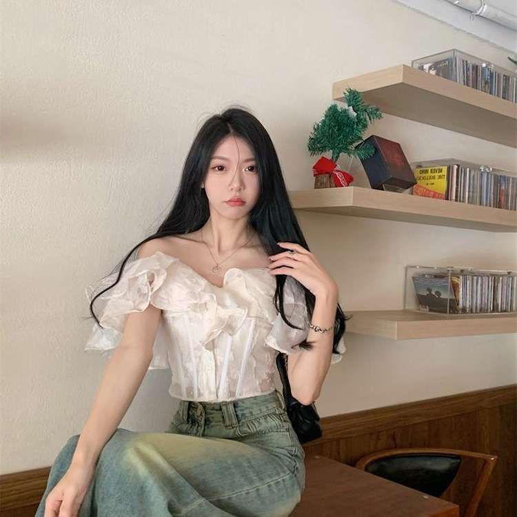 White Off-shoulder Shirt With Ruffled Hem