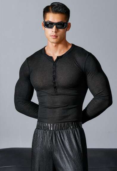 Tough-guy Style Half-placket Bodycon Top Lightweight With Subtle Sleeves