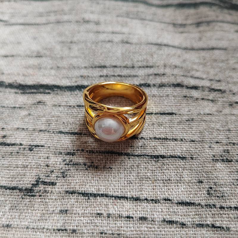 Minimalist Pearl Crystal Ring With Gold Plating