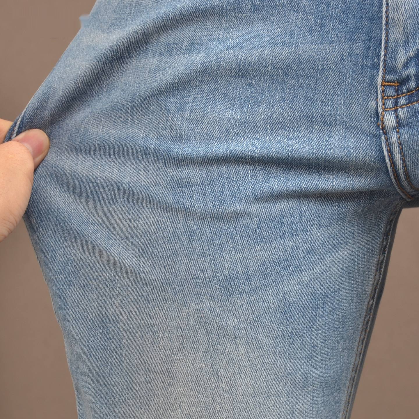 Retro-style Light-blue Denim Jeans