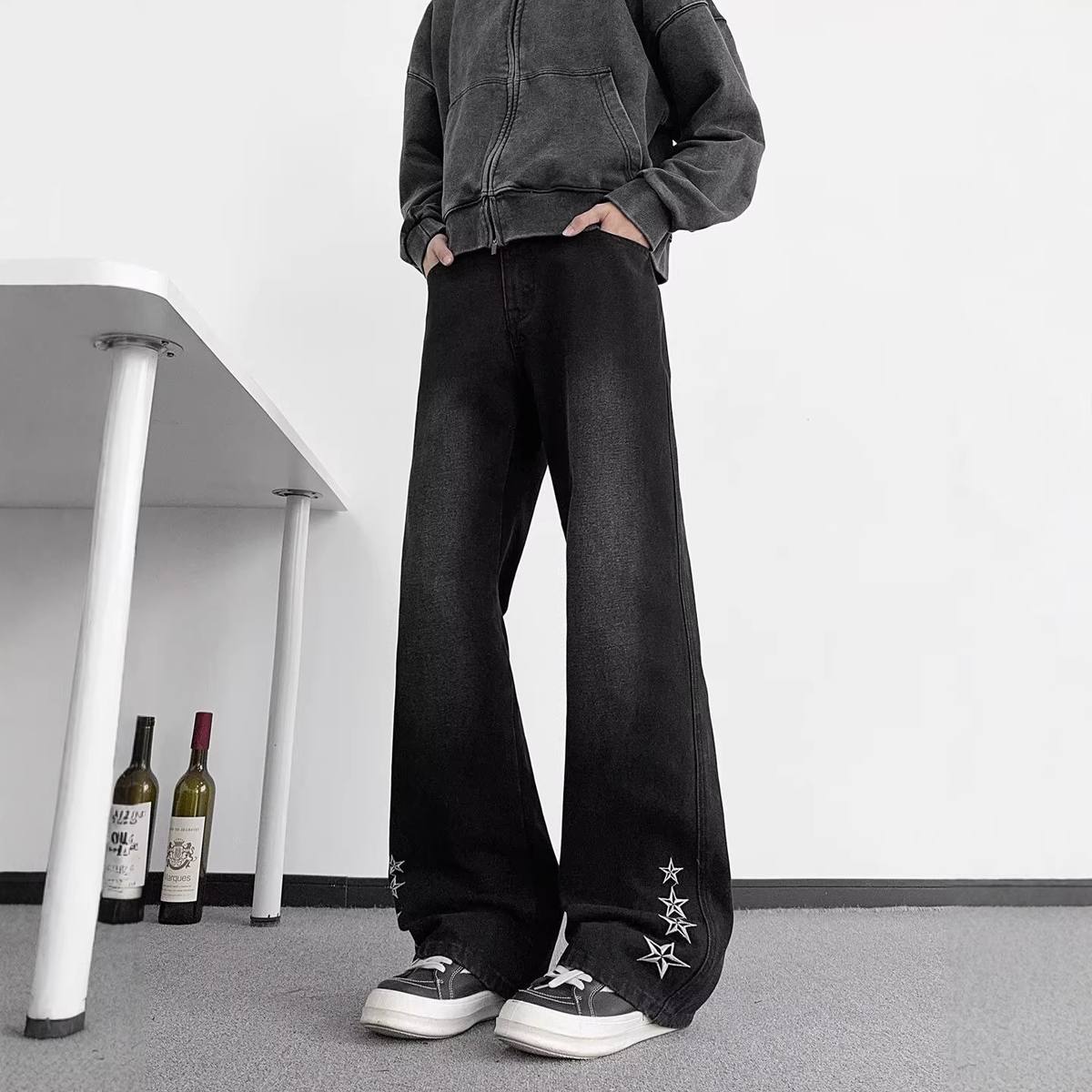 Embroidered Straight-leg Jeans Men's Spring And Autumn