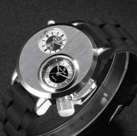 Mode Quartz Hommes Montres Gusseisen Cas Double Quartz Mouvements 2 Cadrans Sport Bande de Silicium Montre Militaire