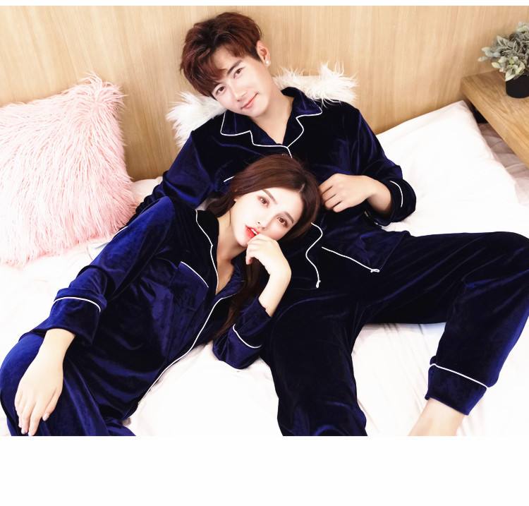 Fashion And Comfort Gold Velvet Pajamas