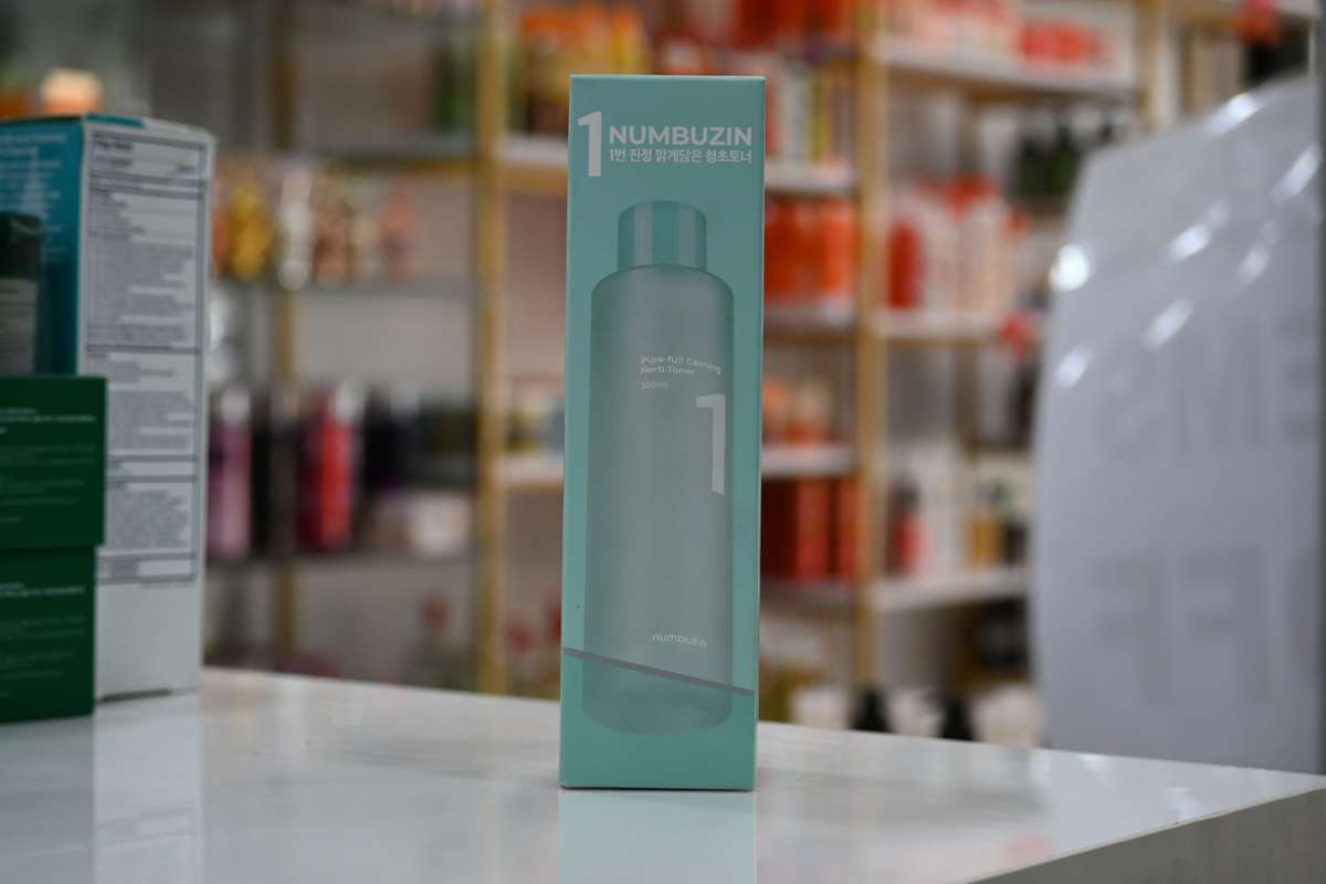 Numbuzin No.1 Pure-Full Calming Herb Toner