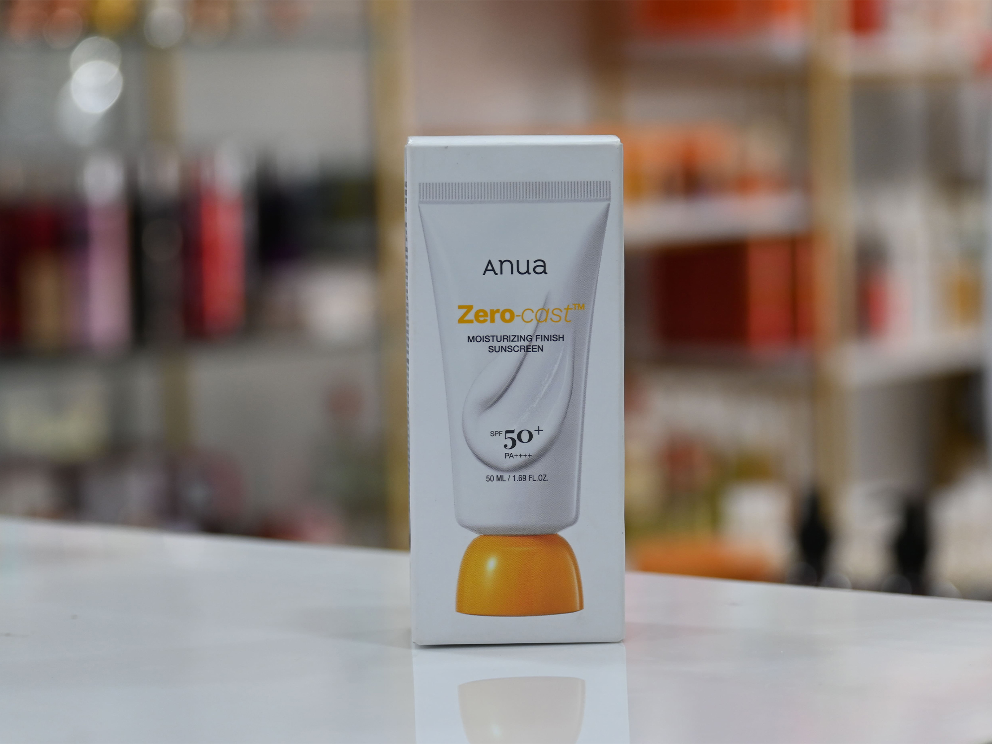 GLOW & PROTECT SUNSCREEN COLLECTION