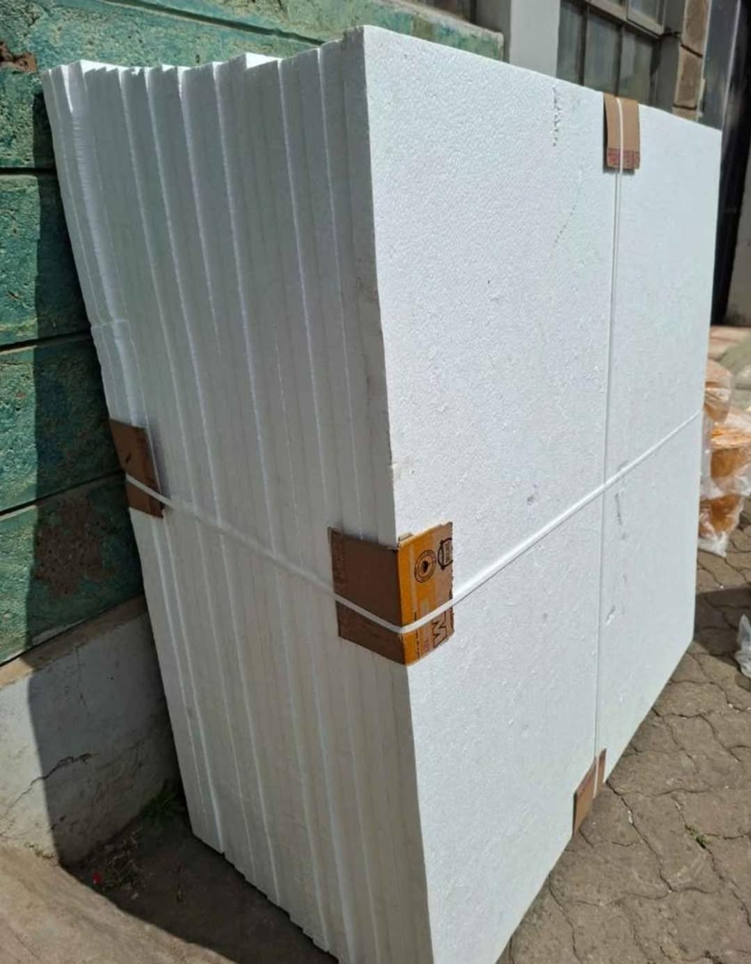 Lightweight Styrofoam Sheets (4ft x 4ft)