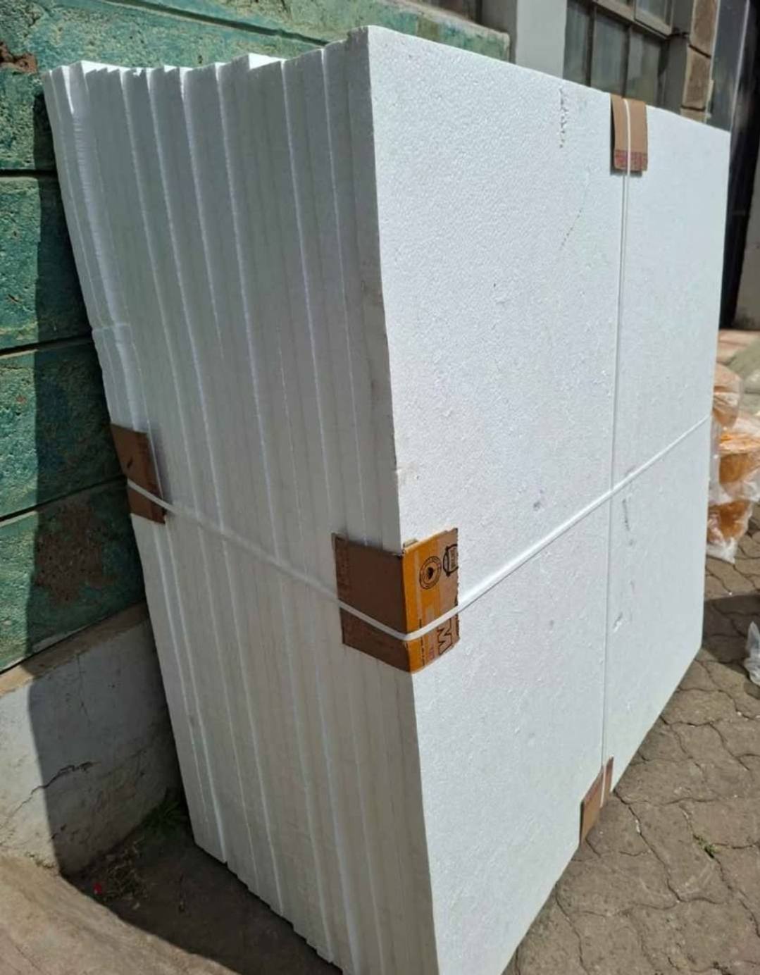 Lightweight Styrofoam Sheets (4ft x 4ft)
