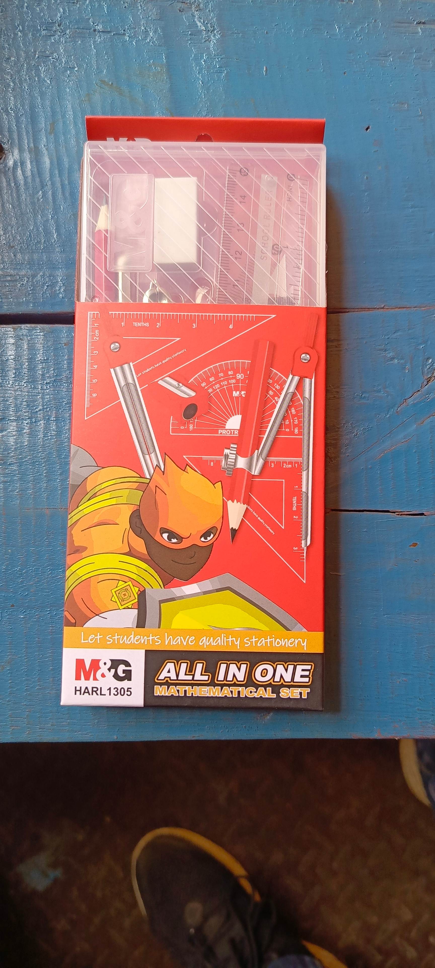 m&g clear set