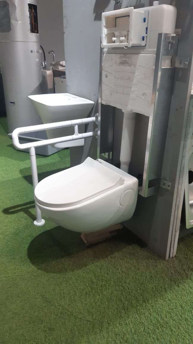 wall hung toilet