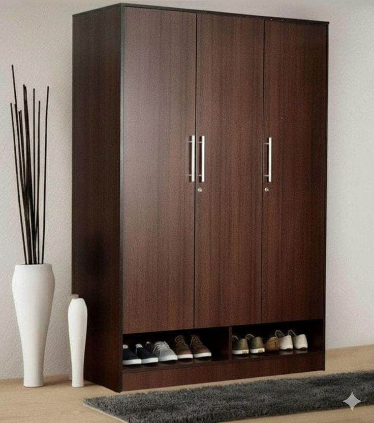 Modern long standing wardrobe