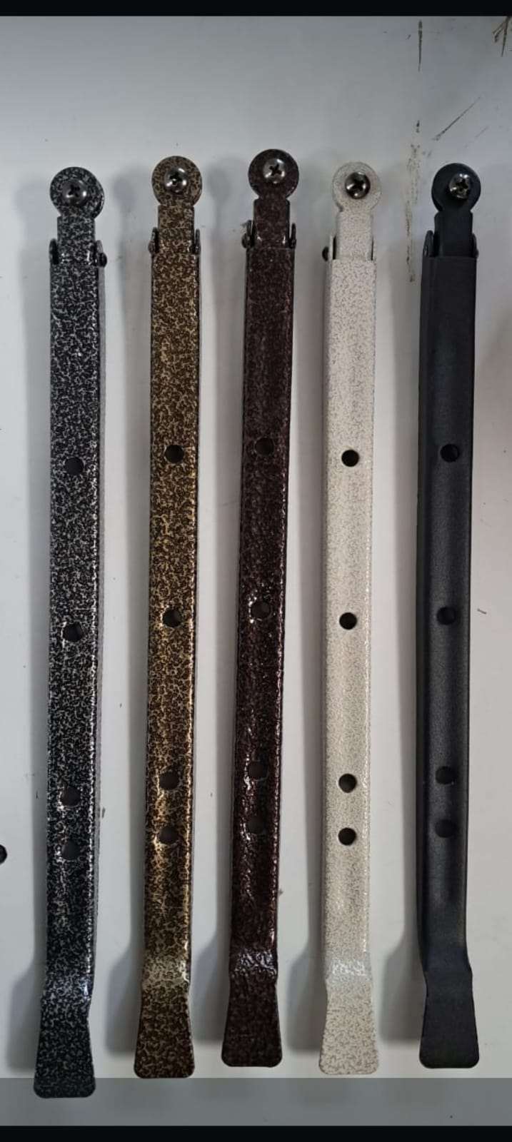 window stays
