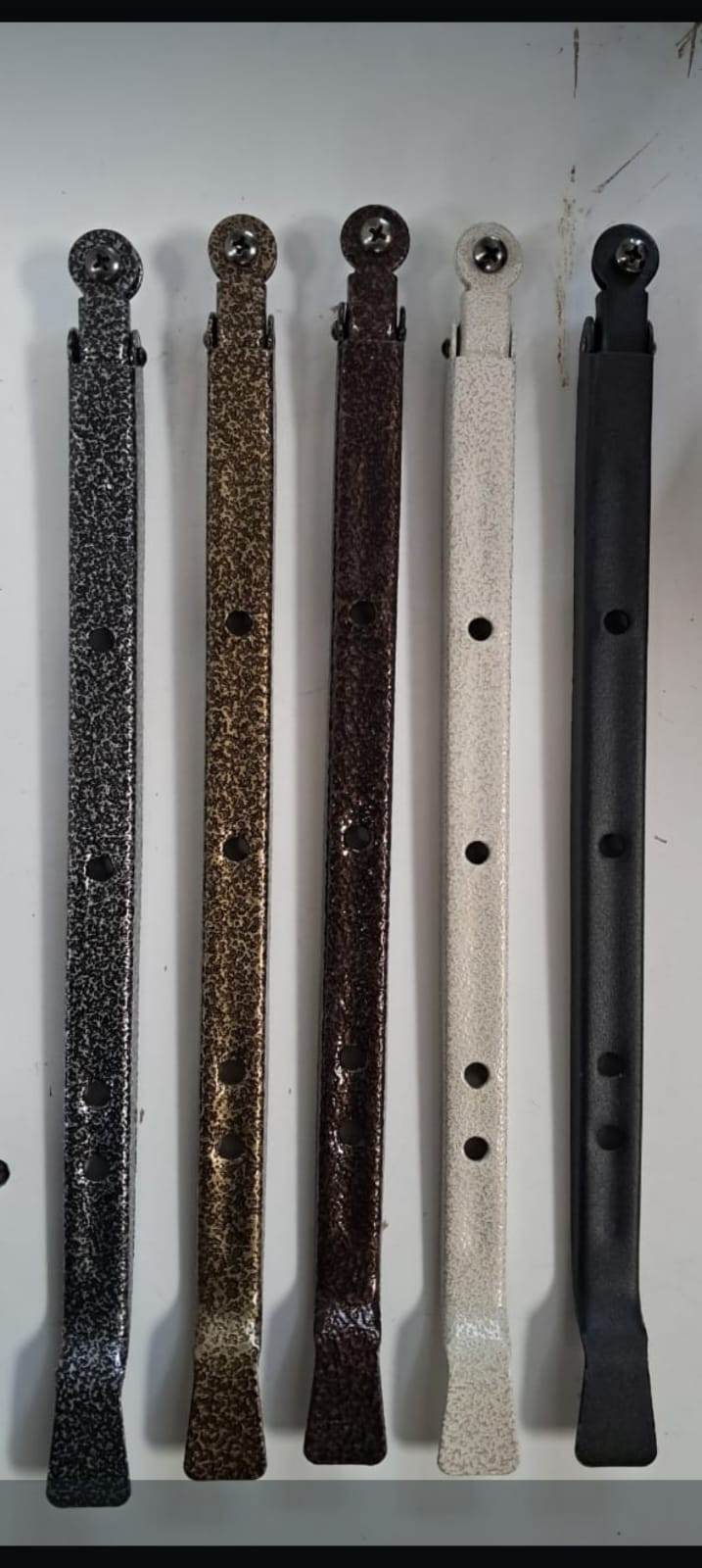 window stays