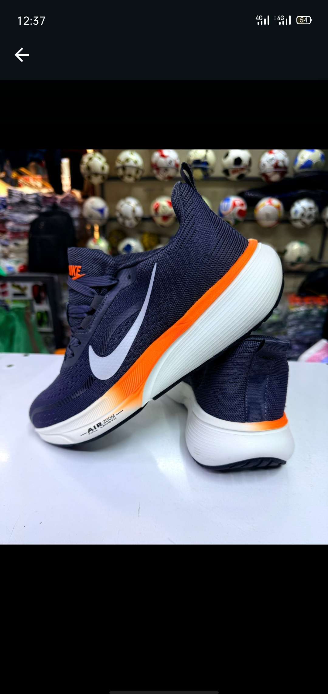 Sport shoes