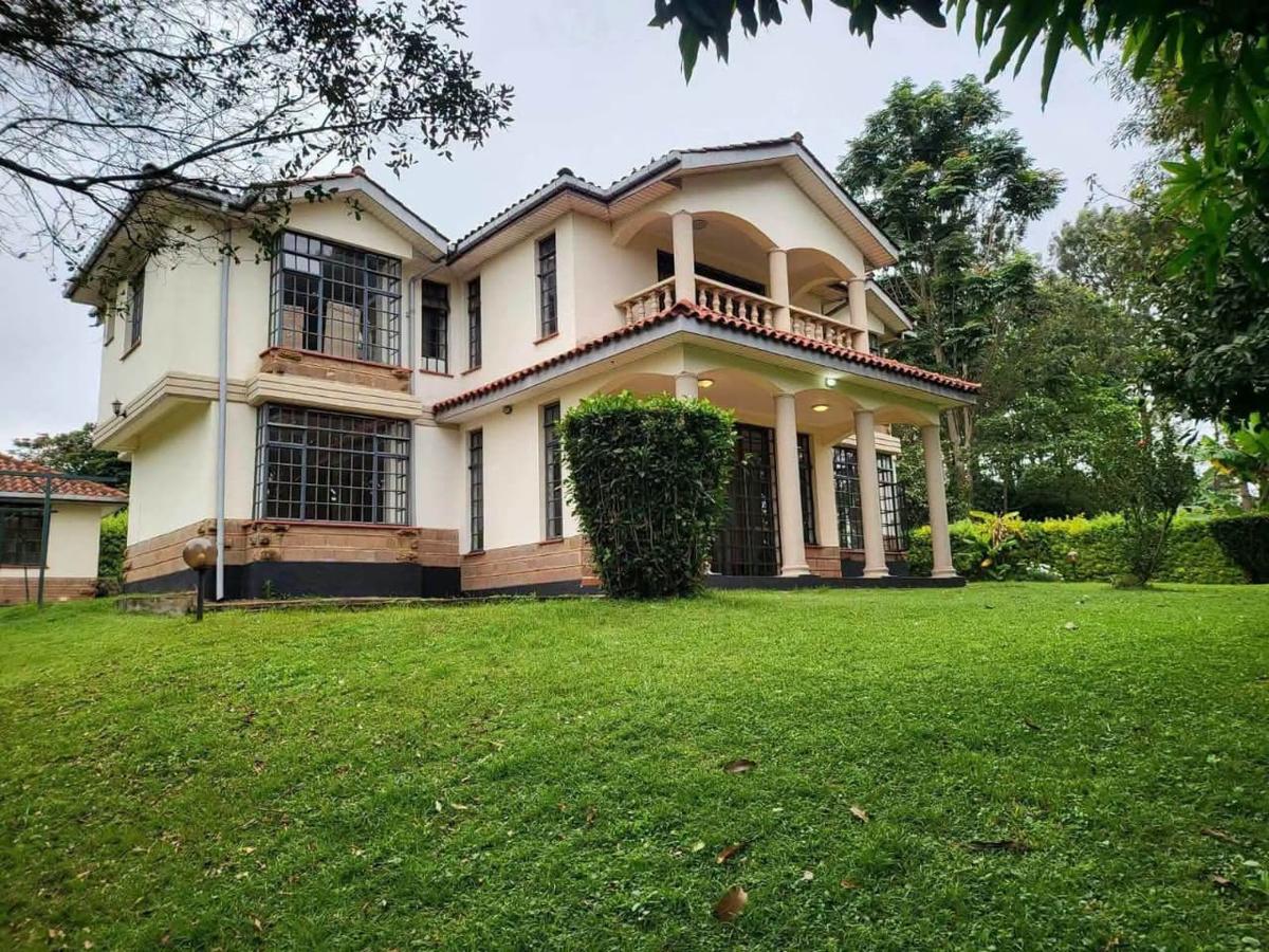 Luxurious Rosslyn Four Bedroom Villa Offering Prestige Comfort Security Lifestyle Excellence - View 1