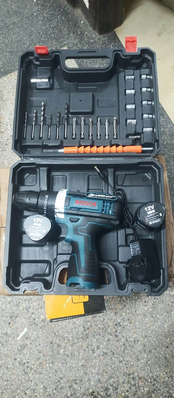 Bosch drill set