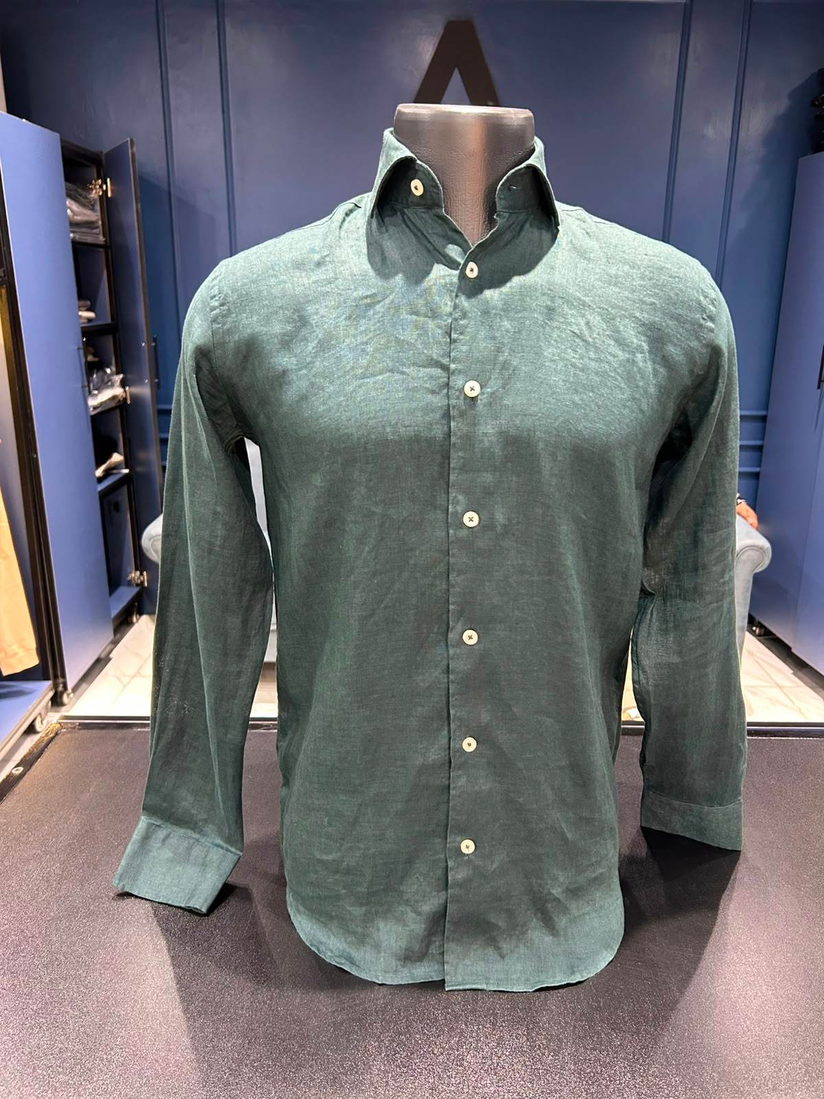Mens casual wear