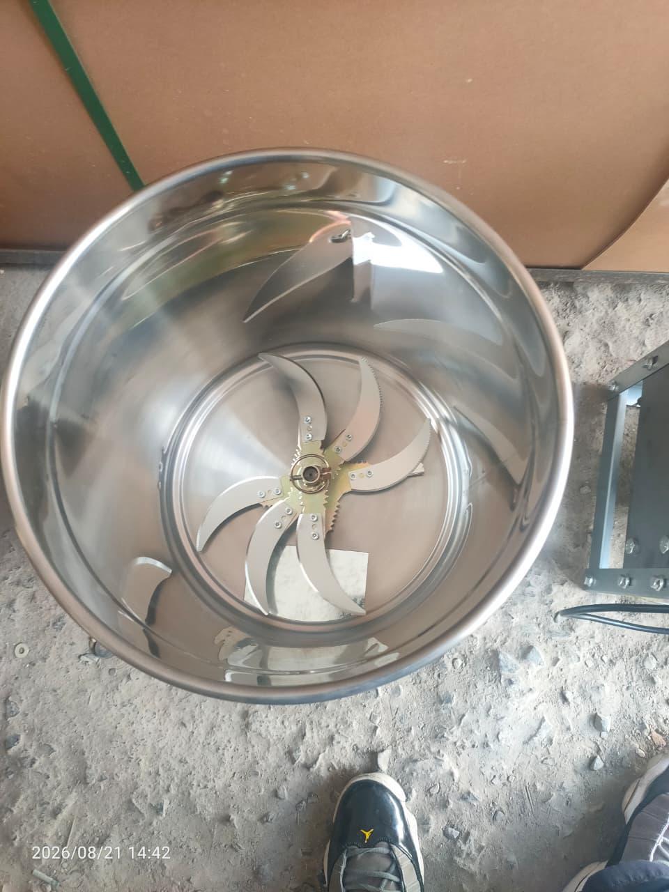 Electric Vegetable Shredder