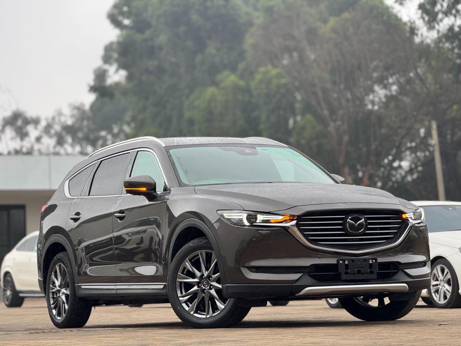Mazda CX8
