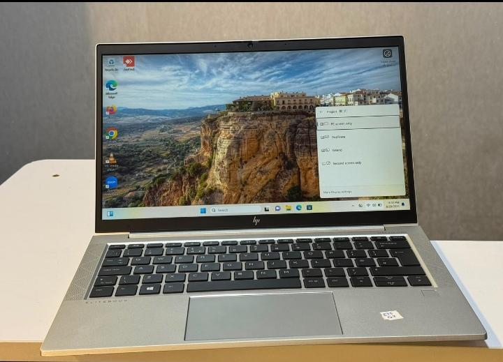 HP EliteBook 835 G7 13.3" FHD - AMD Ryzen 5 Pro - 8GB RAM 256GB SSD - Win 11 Pro