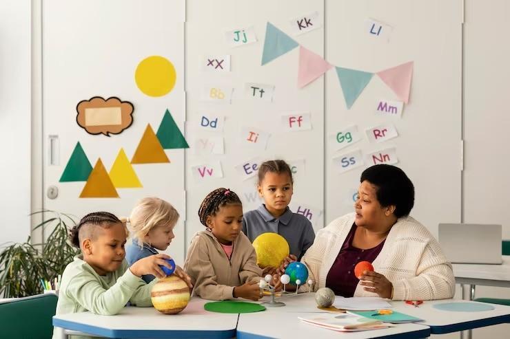 Montessori / Alternative Schools